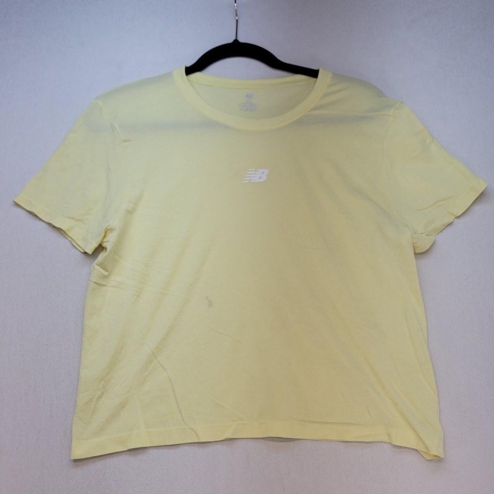 New Balance T-Shirt Womens Large Yellow Athletic Short Sleeve Logo Breathable
